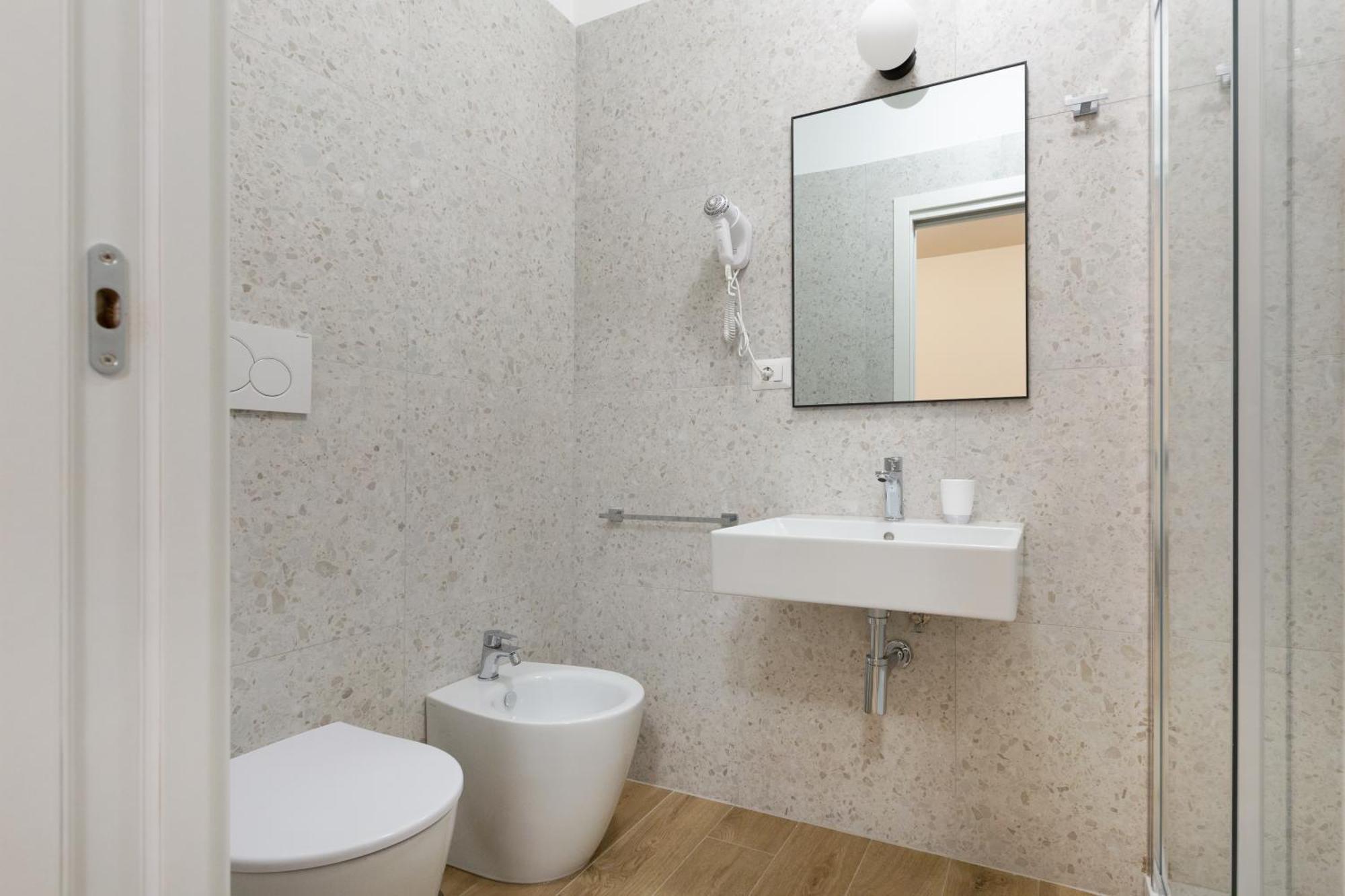 Hotel Re Di Roma Extérieur photo